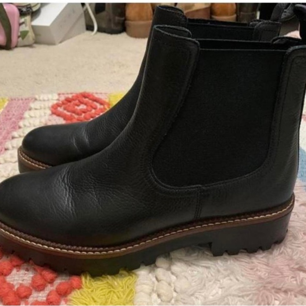 Caslon Waterproof leather Chelsea booties